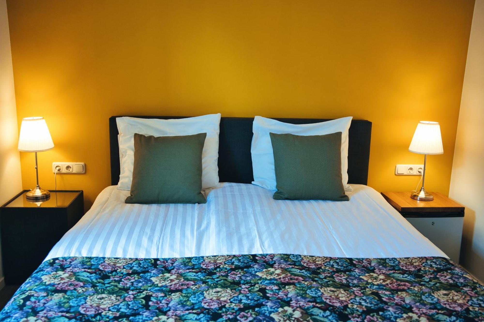 B&B De Hofnar โรมอนด์ ภายนอก รูปภาพ
